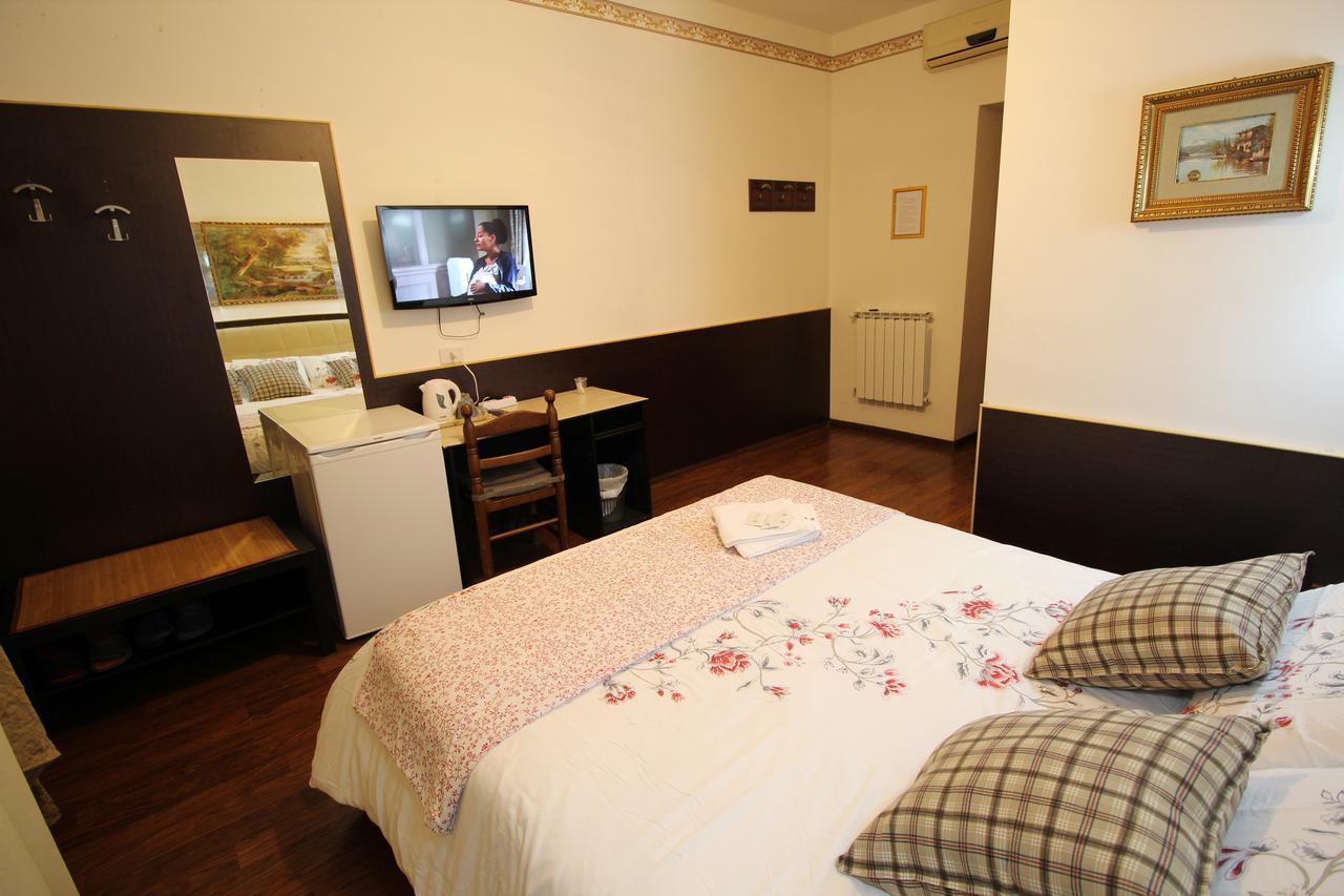 Gold House Hotel Rome Buitenkant foto